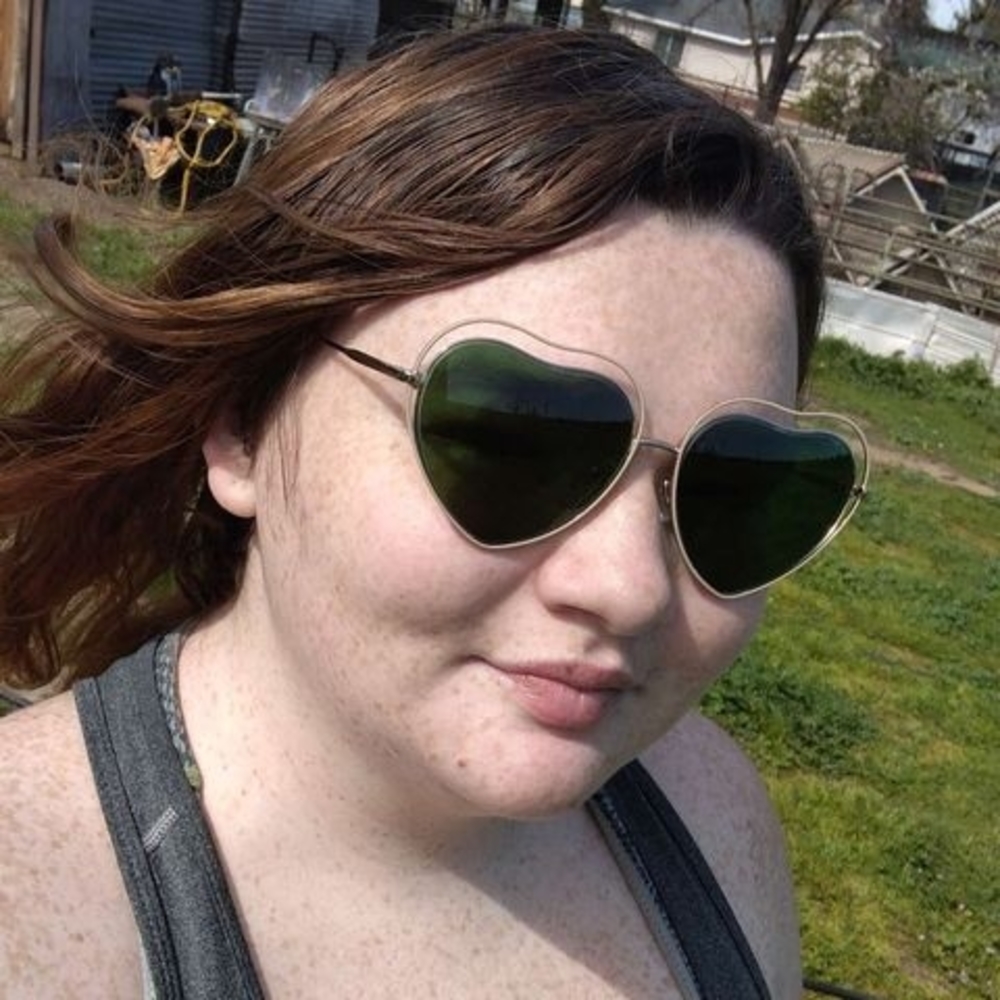 Meet your Posher, Kenzee